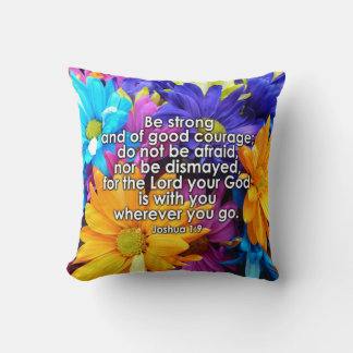Coussin Soyez forte Écriture Biblique