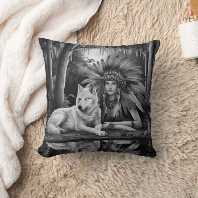 Coussin Spirit of the Wild : Femme indienne et Loup (Couverture)