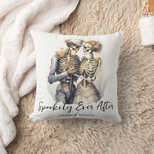 Coussin Spookoky Jamais Après Skeletons Romantiques Hallow (Couverture)