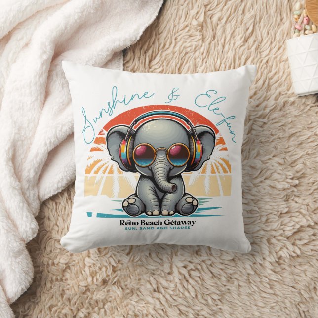 Coussin Spring Sunshine and Ele-fun Retro Beach Getaway (Couverture)