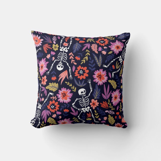 Coussin Squelettes dansants dans le jardin fleuri motif (Recto)