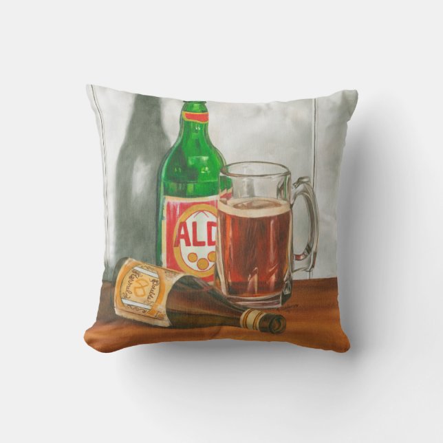Coussin Still Life with Beer par Jennifer Goldberger (Recto)