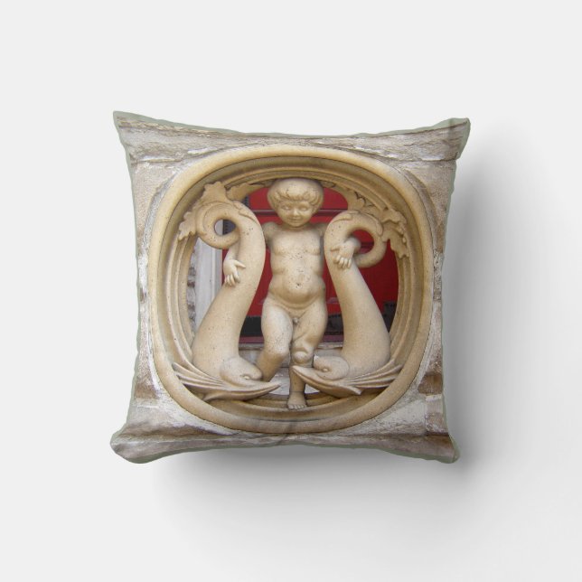 Coussin Stone Citizens putto en granit et dauphins (Recto)