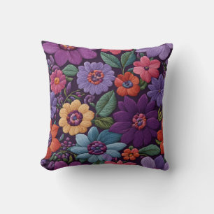 Coussin Style Broderie Florale Violet