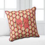 Coussin Super coloré rétro<br><div class="desc">Votre monogramme et votre prénom mettent en valeur un motif ondulé rétro coloré dans une palette de couleurs super, cet oreiller jetable est amusant pour vous, vos enfants, dortoirs de collège ou offrir en cadeau. (Vous pouvez supprimer le monogramme et le prénom, laissez simplement la personnalisation vide.)</div>