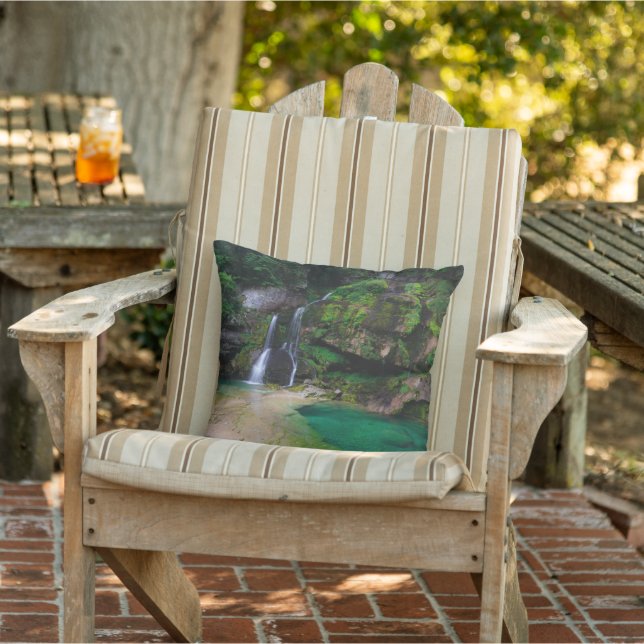 Coussin Superbe cascade Virje, Slovénie Poster (Chaise)