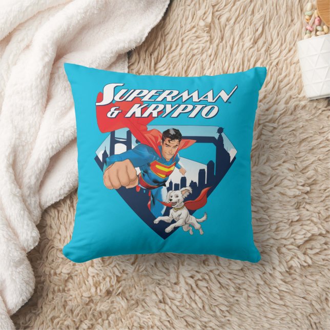 Coussin Superman & Krypto Soar (Couverture)