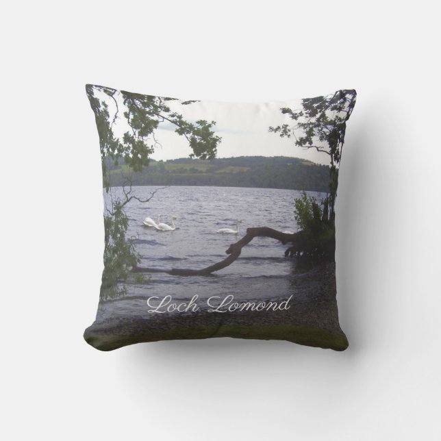 Coussin Swans sur Loch Lomond (Recto)