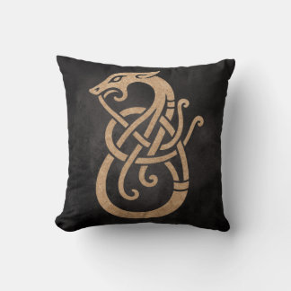 Coussin Symbole du nœud du serpent viking doré