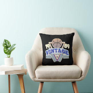 Coussin T-shirt à design de typographie vintage