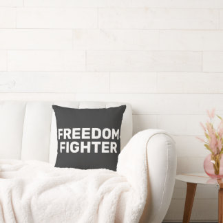 Coussin T-shirt COMBATTRE LIBERTÉ