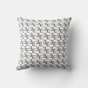 Coussin T-Shirt Symétrique Monogramme E, Géométrique Minim