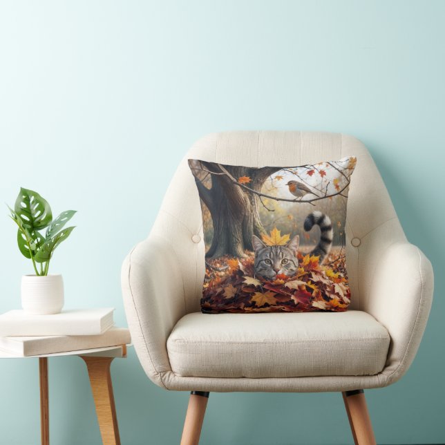 Coussin Tabby Chat dans un seau de feuilles d'automne (Chaise)