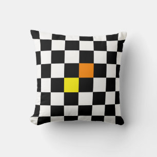 Coussin Tableau noir blanc avec couleur orange jaune