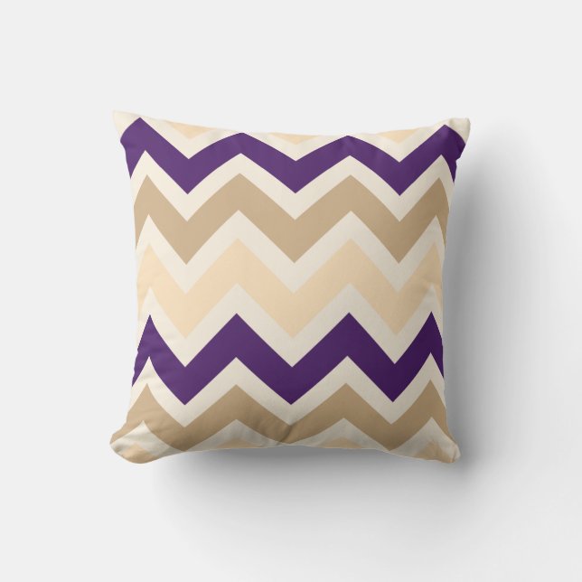 Coussin Tan, Eggplant Purple et Ivory Chevron Motif (Recto)