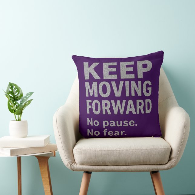 Coussin Tapisser Motivant « Avancer Sans Arrêt »  (Chaise)