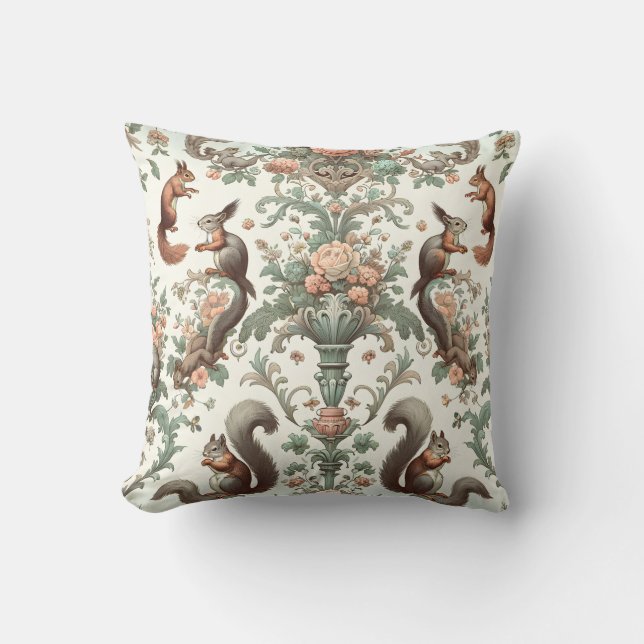 Coussin Tapisserie d'écureuil de la forêt victorienne (Recto)