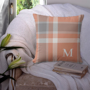 Coussin Tartan en terre cuite plaqué avec Monogramme