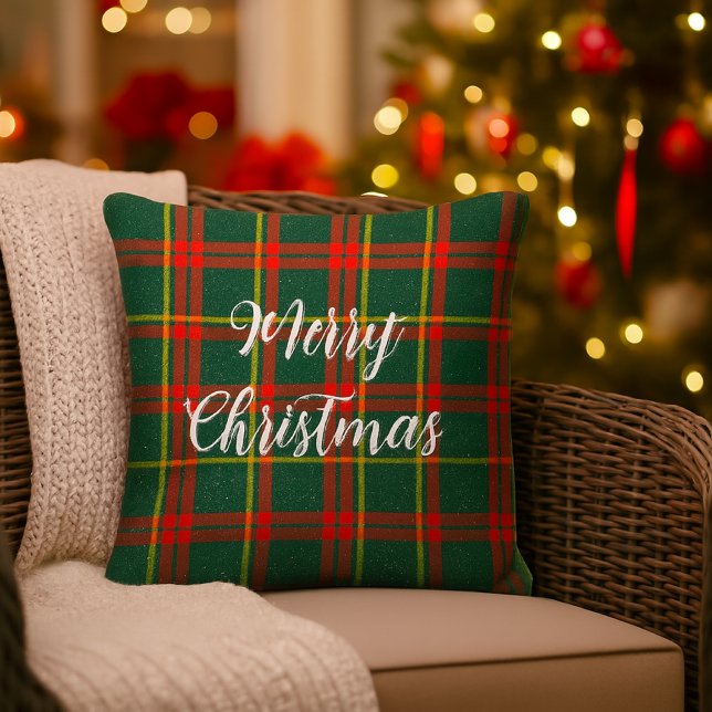 Coussin Tartan Rouge Vert de Noël  (Red and green tartan porch or patio pillow with Merry Christmas  slogan. )