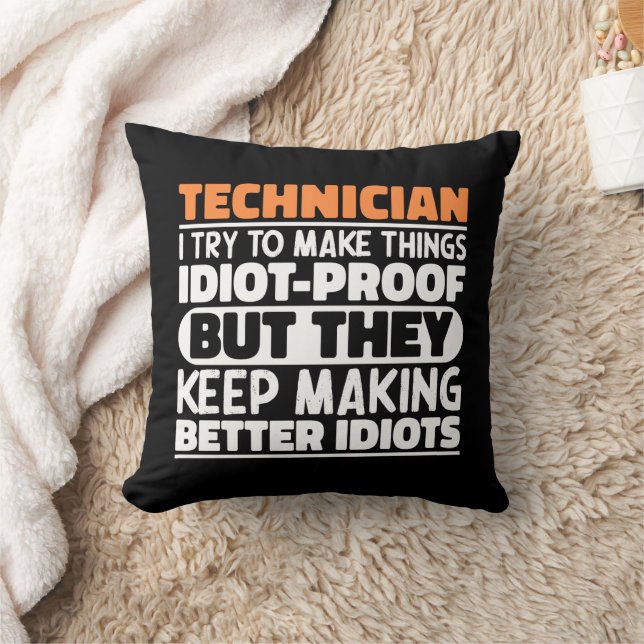 Coussin Technicien J'Essaie De Faire Des Choses Drôle Drôl (Couverture)