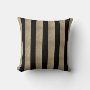 Coussin tendance géométrique et design rayures noir et or