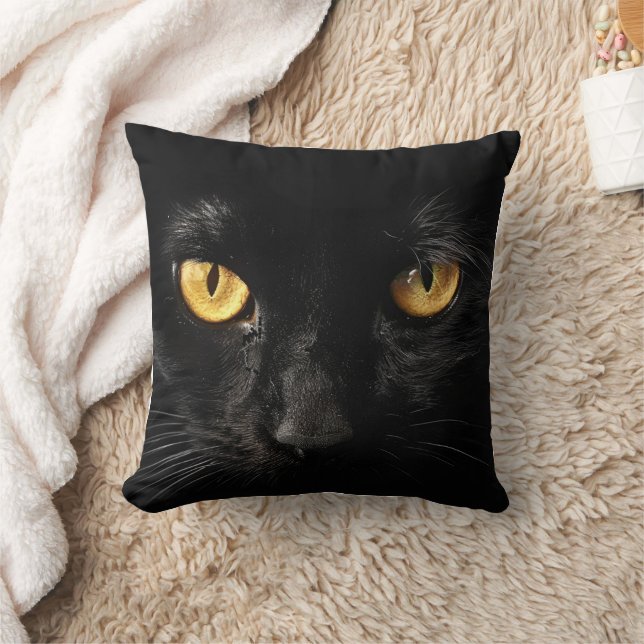 Coussin Tête de Chat Noir aux Yeux d'Or (Couverture)