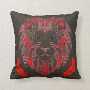 Coussin Tête tribale rouge de lion avec des plumes