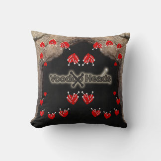 Coussin Têtes vaudou ~ Grotte