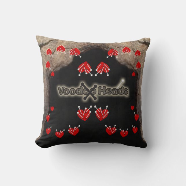 Coussin Têtes vaudou ~ Grotte (Recto)