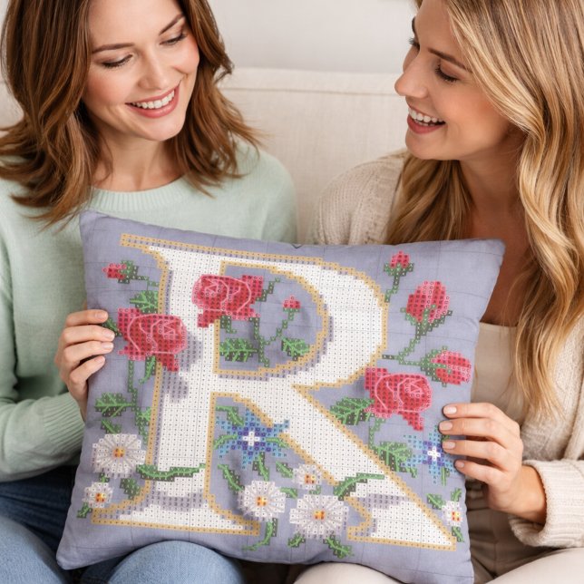 Coussin Théière Florale en Style Point de Croix (Créateur téléchargé)