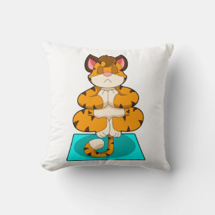 Coussin Tigre au Yoga sur tapis de Yoga