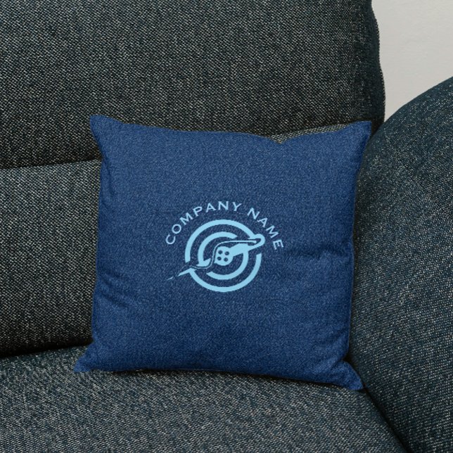 Coussin Tissu en denim bleu typographie personnalisée (Créateur téléchargé)