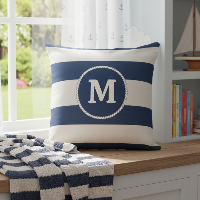 Coussin Tissu rayé nautique Monogramme Navy Blanc ID1248 (Créateur téléchargé)