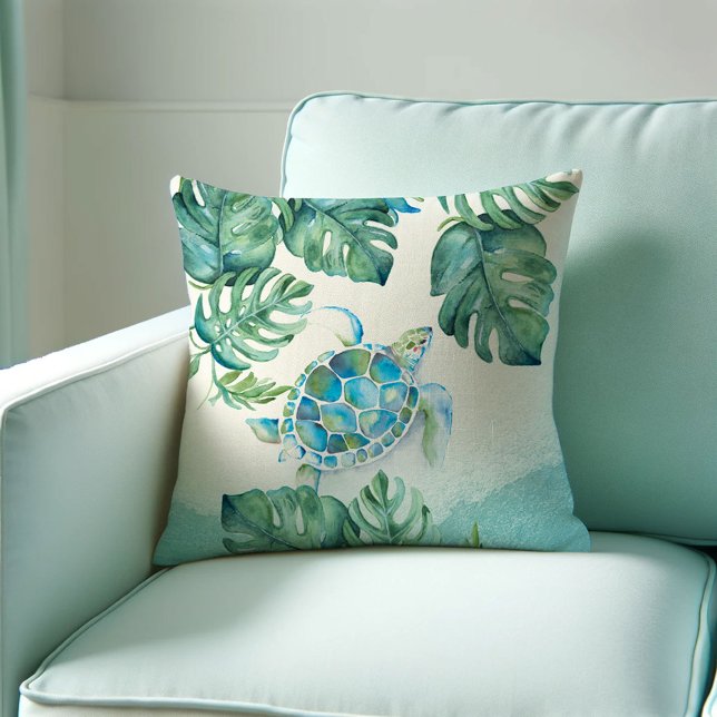 Coussin Tortue de mer unique sur feuilles de palmier Décor (sea turtle throw pillows gift idea features tropical watercolor art by Victoria Grigaliunas)