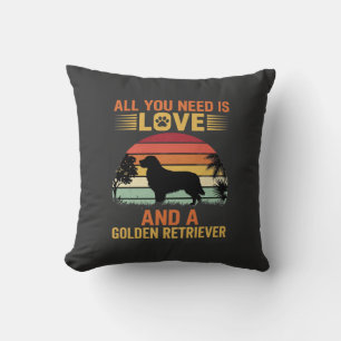 Coussin Tout ce dont vous avez besoin est amour Golden Ret