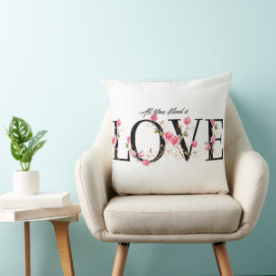 Coussin Tout ce dont vous avez besoin est d'amour Alphabet