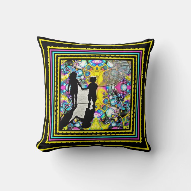 Coussin Tout qu'ils ont besoin est amour (Recto)