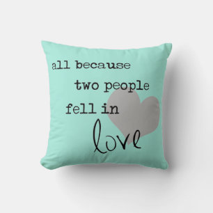 Coussin tout simplement parce que deux personnes sont tomb