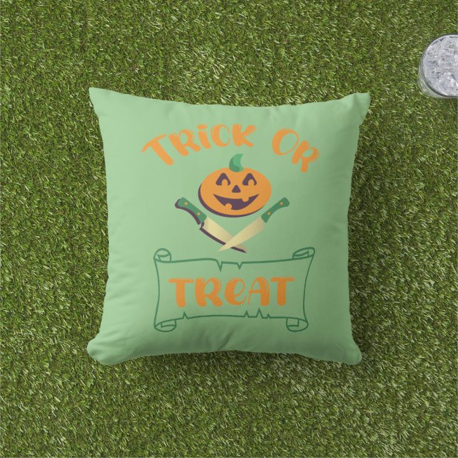 Coussin Tracer ou traiter les os croisés Halloween visage  (Herbe)