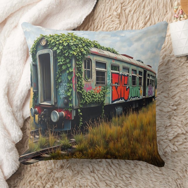 Coussin Train abandonné recouvert de lierre et de graffiti (Couverture)