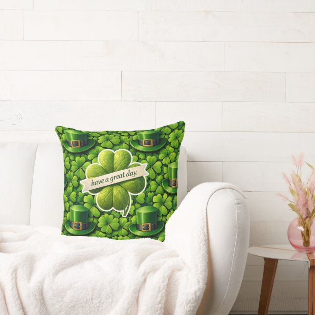 Coussin Trèfle à quatre feuilles Saint Patrick avoir un j (Canapé)