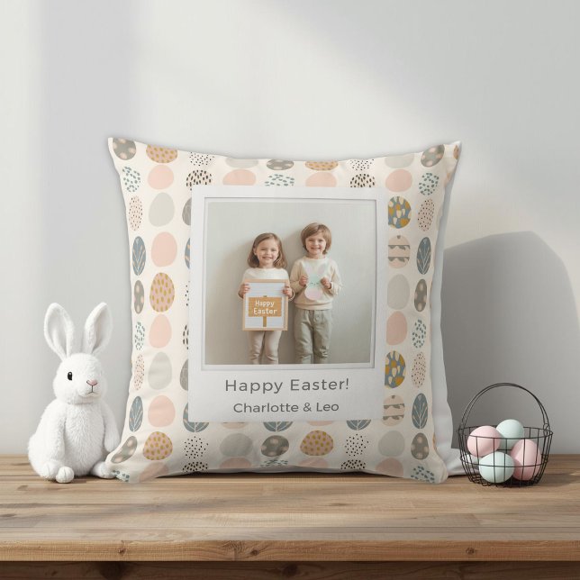 Coussin Trendy Pastel Easter Photo Throw Pillow | Personal (Créateur téléchargé)