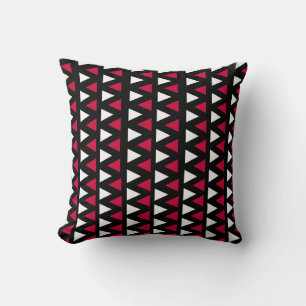 Coussin Triangles noir, rouge et blanc