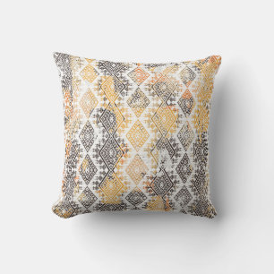 Coussin Tribal géométrique Boho : Motif en détresse.