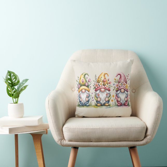 Coussin Trio de gnomes de printemps à l'aquarelle avec cha (Chaise)