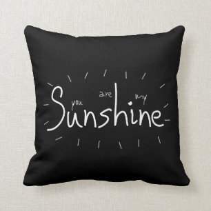 Coussin Tu es mon romantique Sunshine qui dit