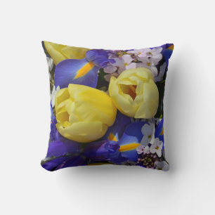 Coussin Tulières de printemps et iris jettent l'oreiller