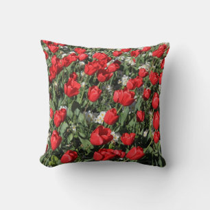 Coussin Tulipes rouges et Primroses blanches