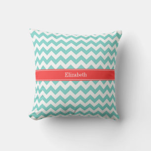Coussin Turq / Aqua Wht Chevron Coral Nom rouge Monogramme