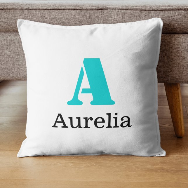 Coussin Turquoise Élégant Initial Noir Nom | Moderne  (Créateur téléchargé)